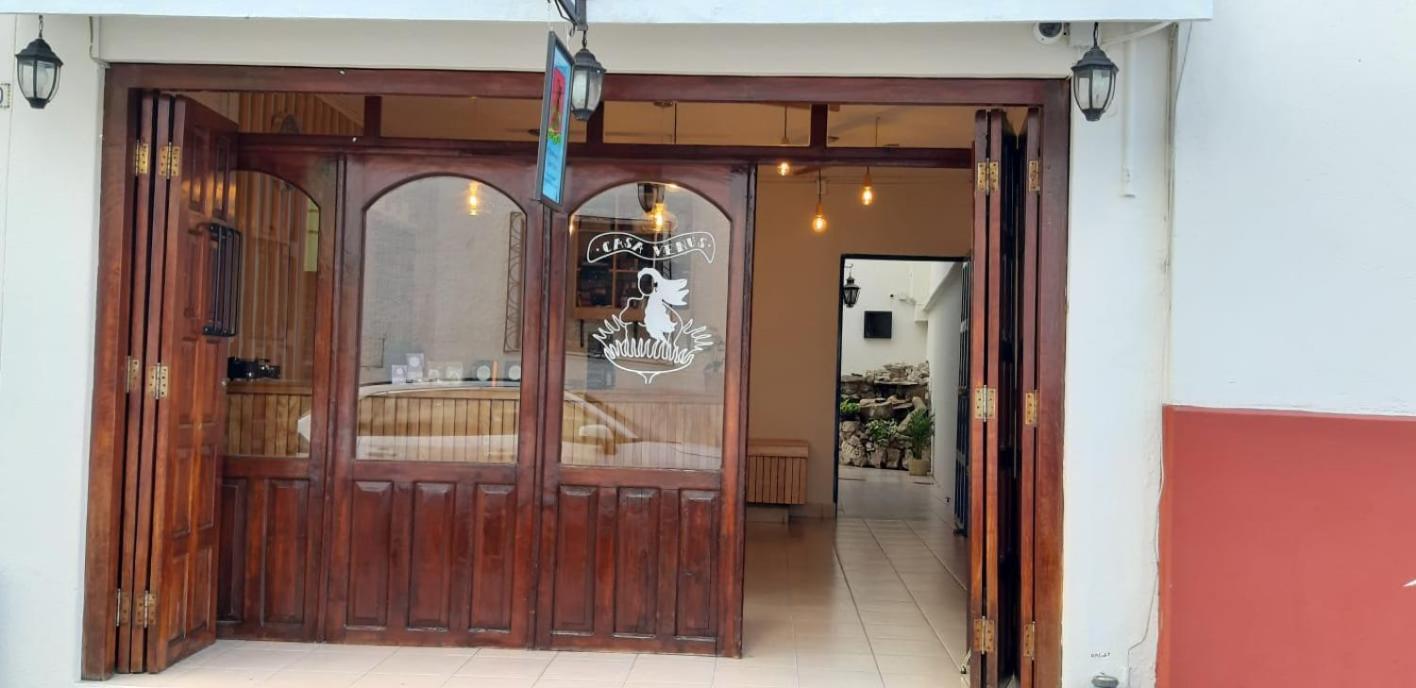 ホテル Casa Venus San Cristóbal de Las Casas エクステリア 写真